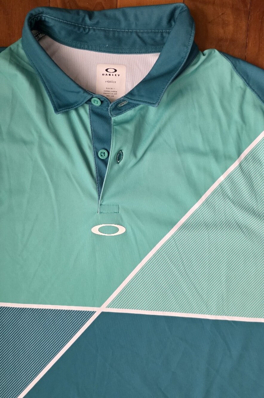 Oakley Men’s Teal and Teal-Striped Performance Polo